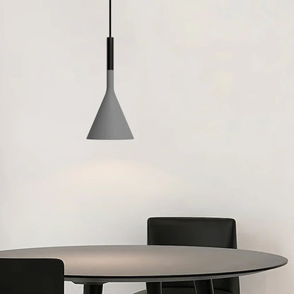 Suspension Laval – Élégance Industrielle en Ciment pour un Intérieur Tendance