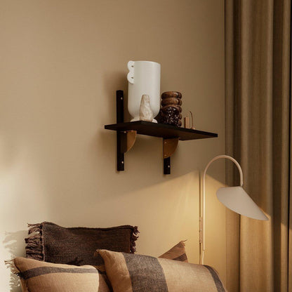 Applique Murale Arum – Design Élancé et Moderne pour Éclairage d’Ambiance Élégant