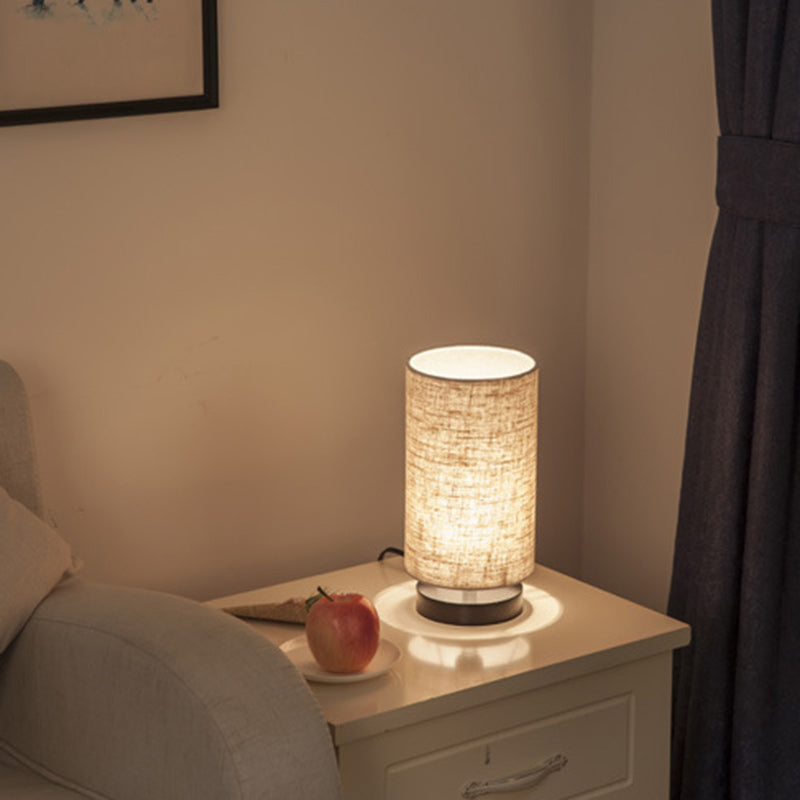 Lampe Cylindre Japonaise en Tissu Beige – Style Zen