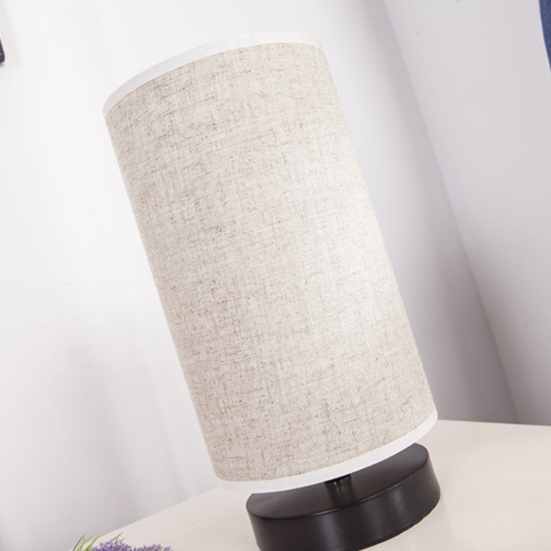 Lampe Cylindre Japonaise en Tissu Beige – Style Zen
