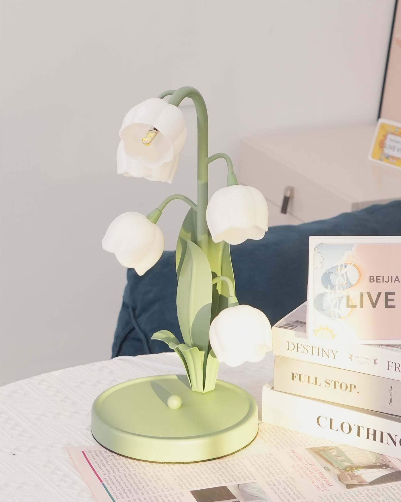 Lampe de Table Bell Orchid | Éclairage Élégant et Floral