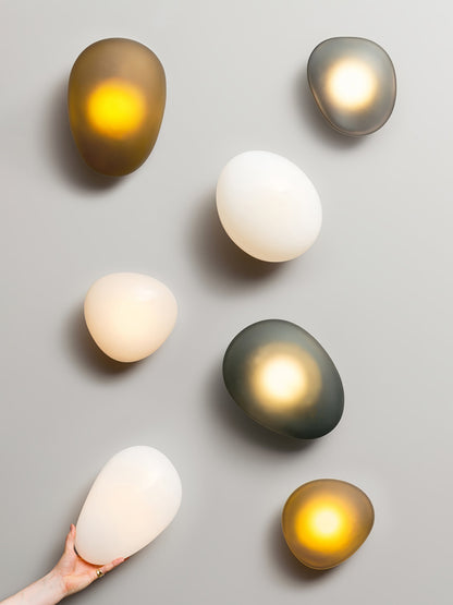 Applique Murale en Verre Soufflé – Style Pierre Sculptée