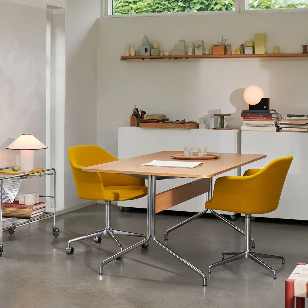 Colette - Lampe de Table Élégante