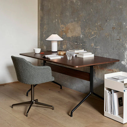 Colette - Lampe de Table Élégante