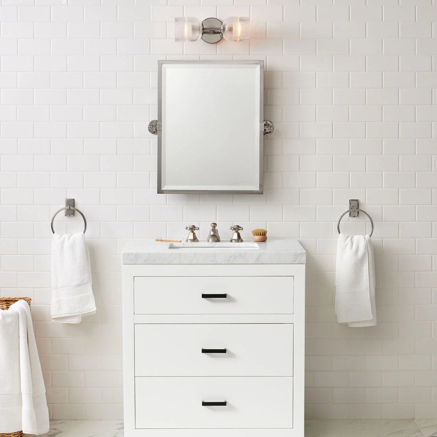 Applique Murale Verre Strié, Finition Cuivre Rustique