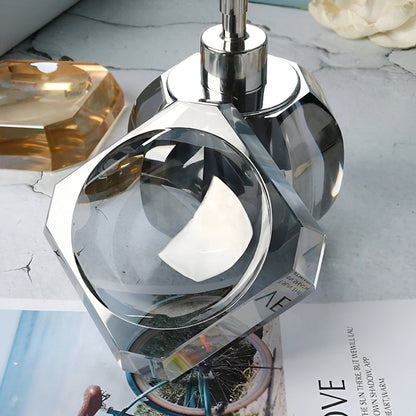 Ensemble d'accessoires en verre cristal pour salle de bain élégante