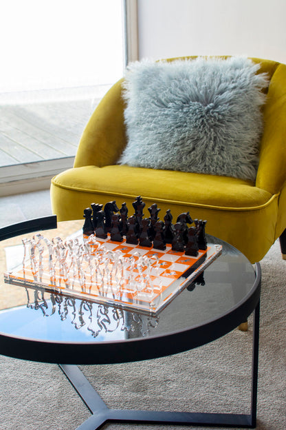 Échiquier Acrylique Orange, Design Cheval Unique