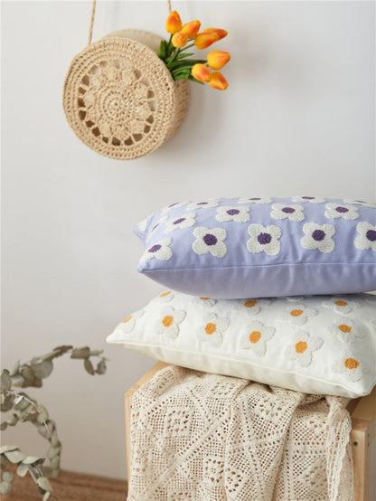 Daisy Embroidered – Housse de Coussin Fleurie Brodée