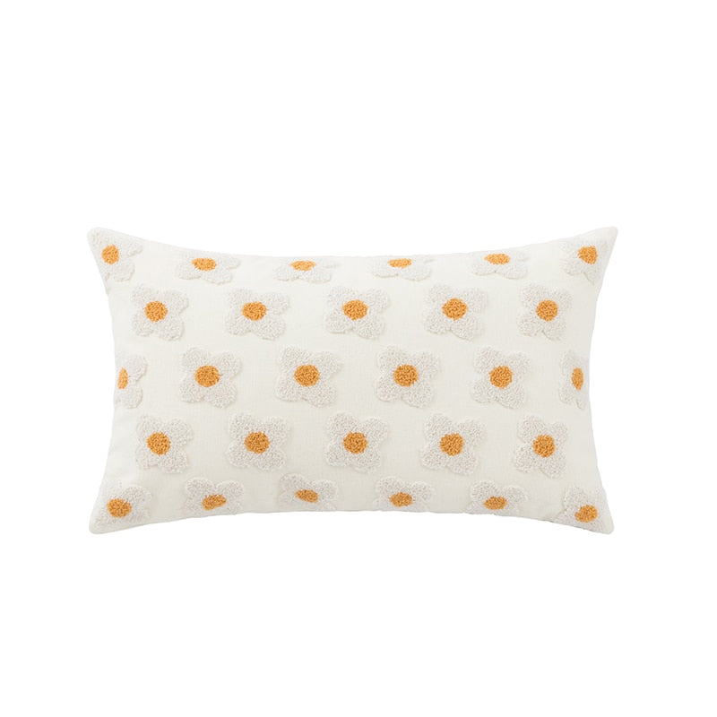 Daisy Embroidered – Housse de Coussin Fleurie Brodée