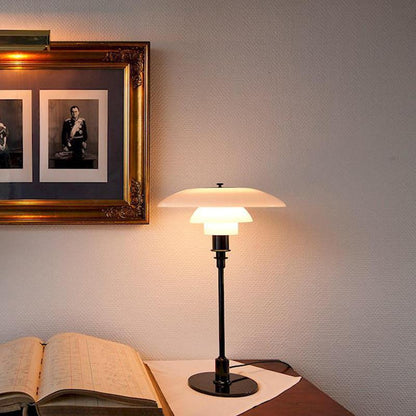 Lampe de Table Danoise en Verre – Élégance Moderne pour un Intérieur Raffiné