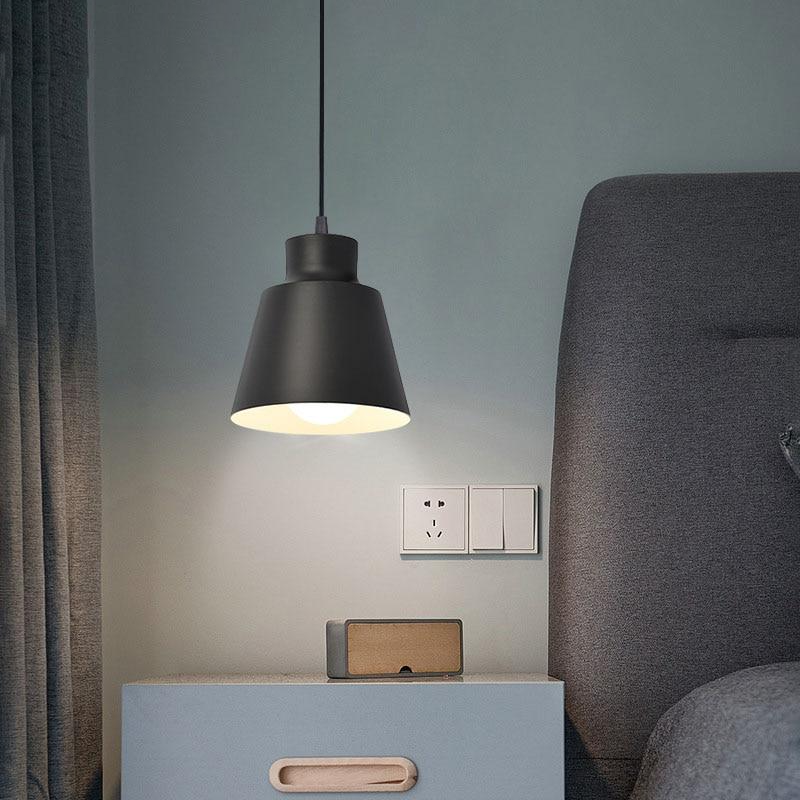 Suspension Devon – Lampe Cône en Aluminium et Bois