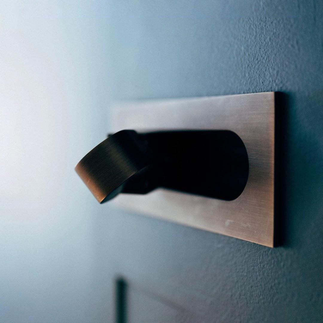 Applique LED de Chevet Moderne – Tête Orientable