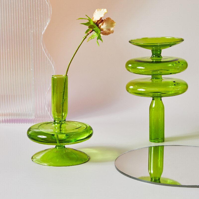 Bougeoirs en Verre Herbe Verte – Design Dynamique et Couleur Vibrante