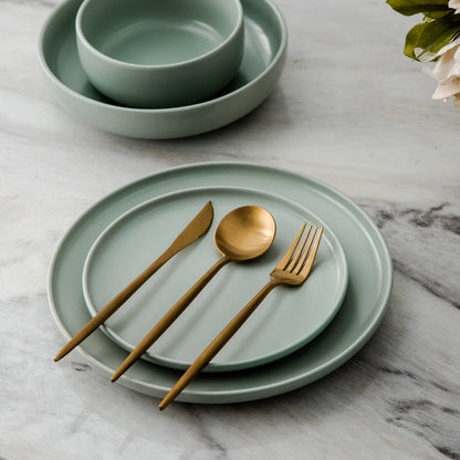 Set de couverts minimaliste - Élégance et Simplicité pour Votre Table