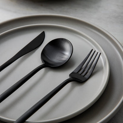 Set de couverts minimaliste - Élégance et Simplicité pour Votre Table