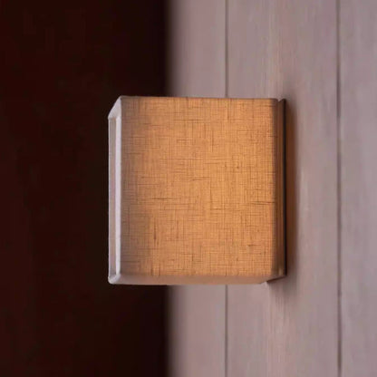 Applique Murale Carrée Style Japonais – Élégance Minimaliste et Lumière Apaisante