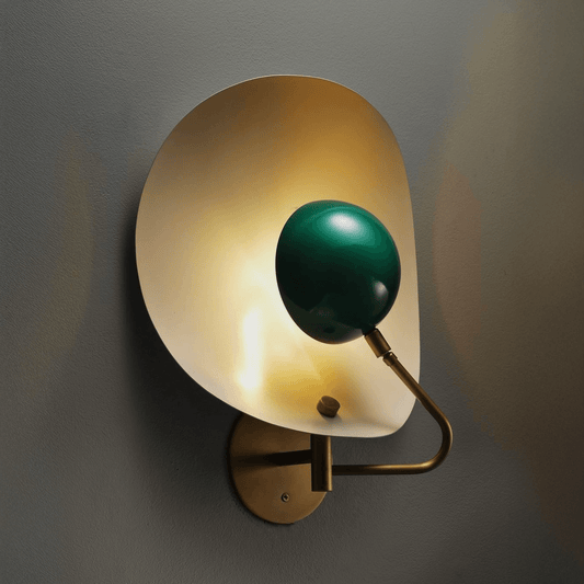 Applique Murale Design – Aluminium Émaillé & Laiton