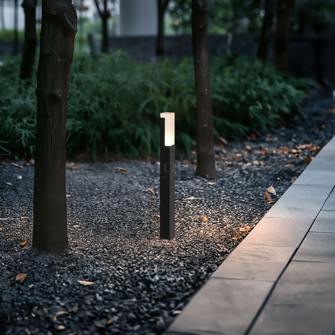 Borne LED Extérieure IP65 Noire en Aluminium Moderne