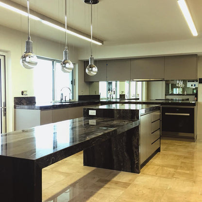 Suspension Globe Cristal – Laiton Doré Moderne
