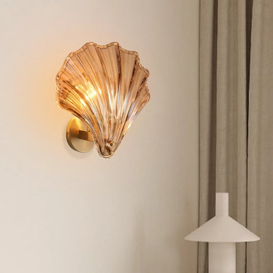 Luis – Applique Murale Coquillage en Verre et Laiton pour Ambiance Élégante