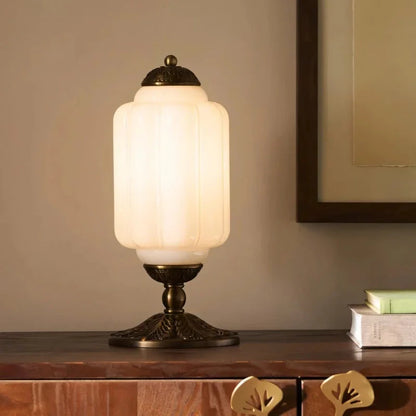 Lampe Eloise Vintage en Verre Opalin, Laiton Sculpté, H38cm
