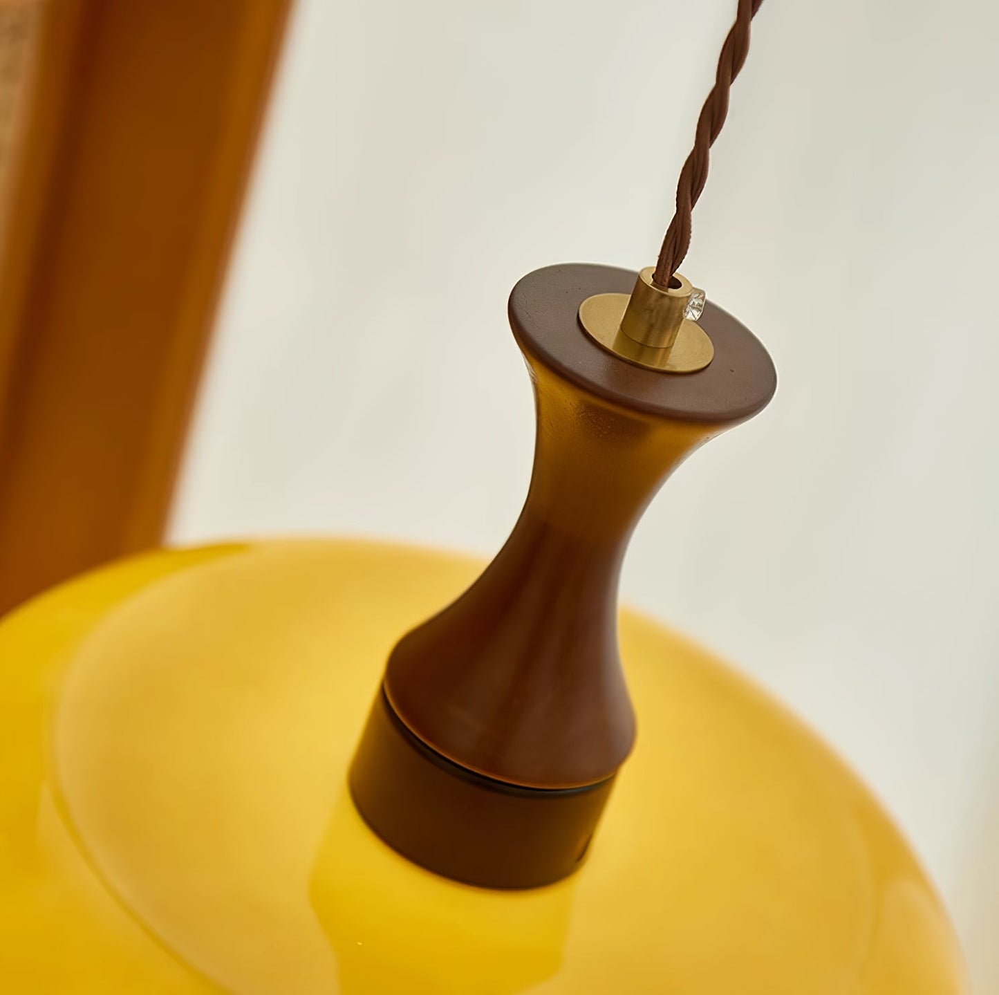 Suspension LED Mayon | Lampe à Brancher au Design Élégant