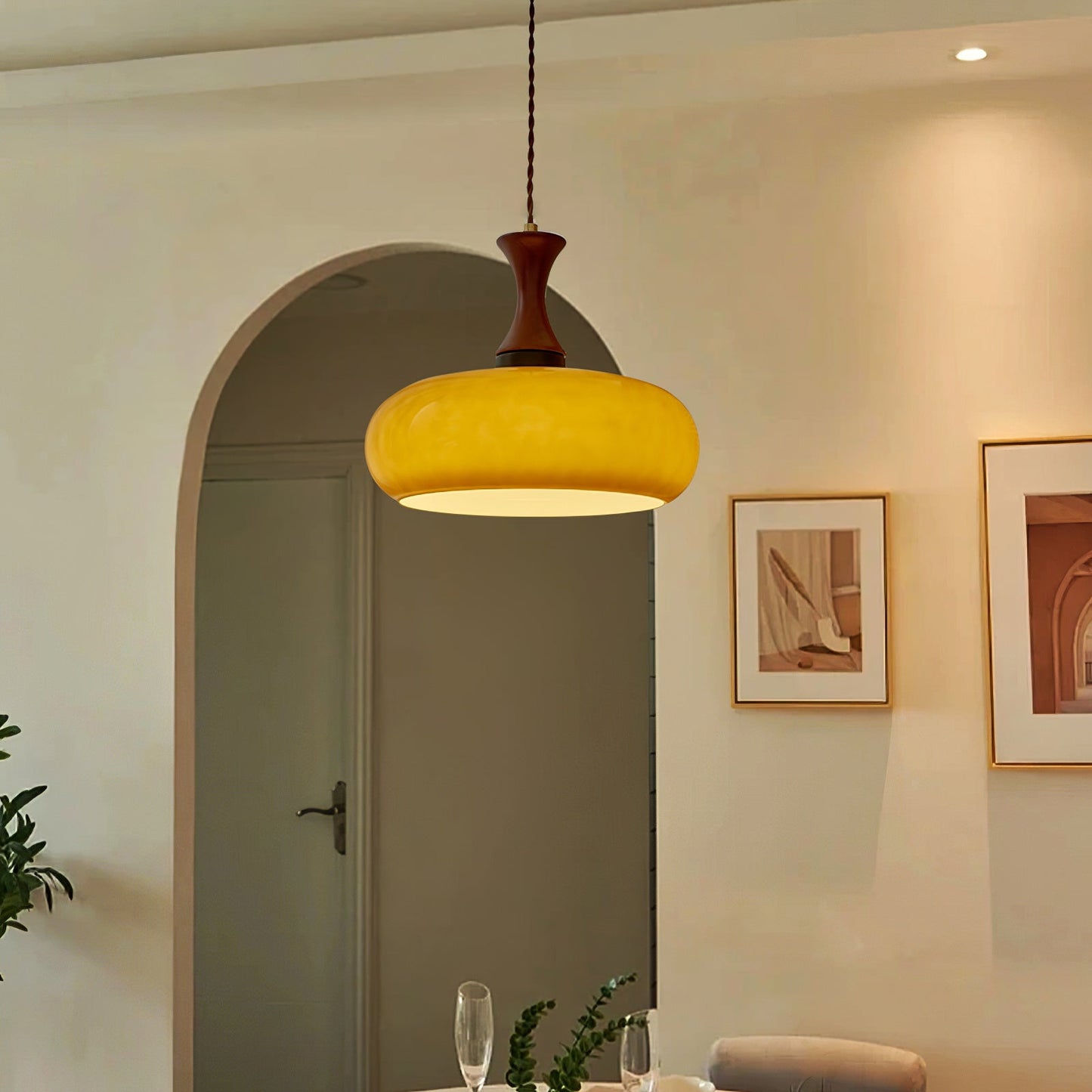 Suspension LED Mayon | Lampe à Brancher au Design Élégant