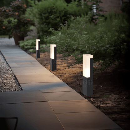 Borne LED Extérieure IP65 Noire en Aluminium Moderne