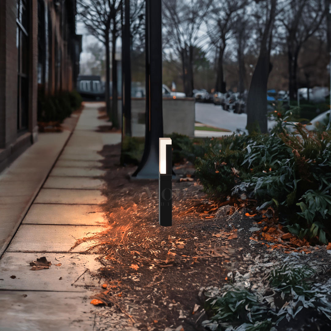 Borne LED Extérieure IP65 Noire en Aluminium Moderne