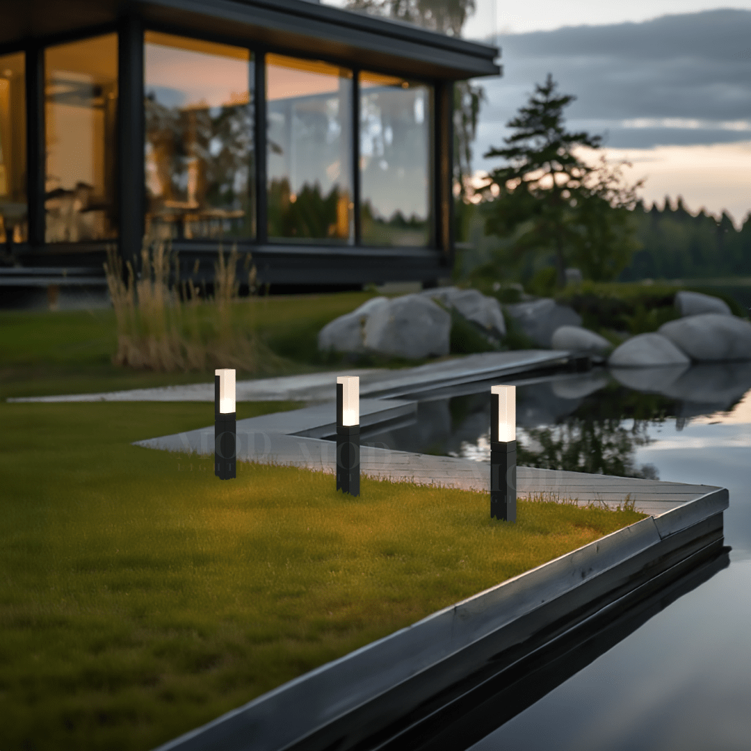 Borne LED Extérieure IP65 Noire en Aluminium Moderne