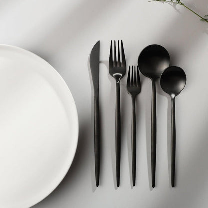 Set de couverts minimaliste - Élégance et Simplicité pour Votre Table