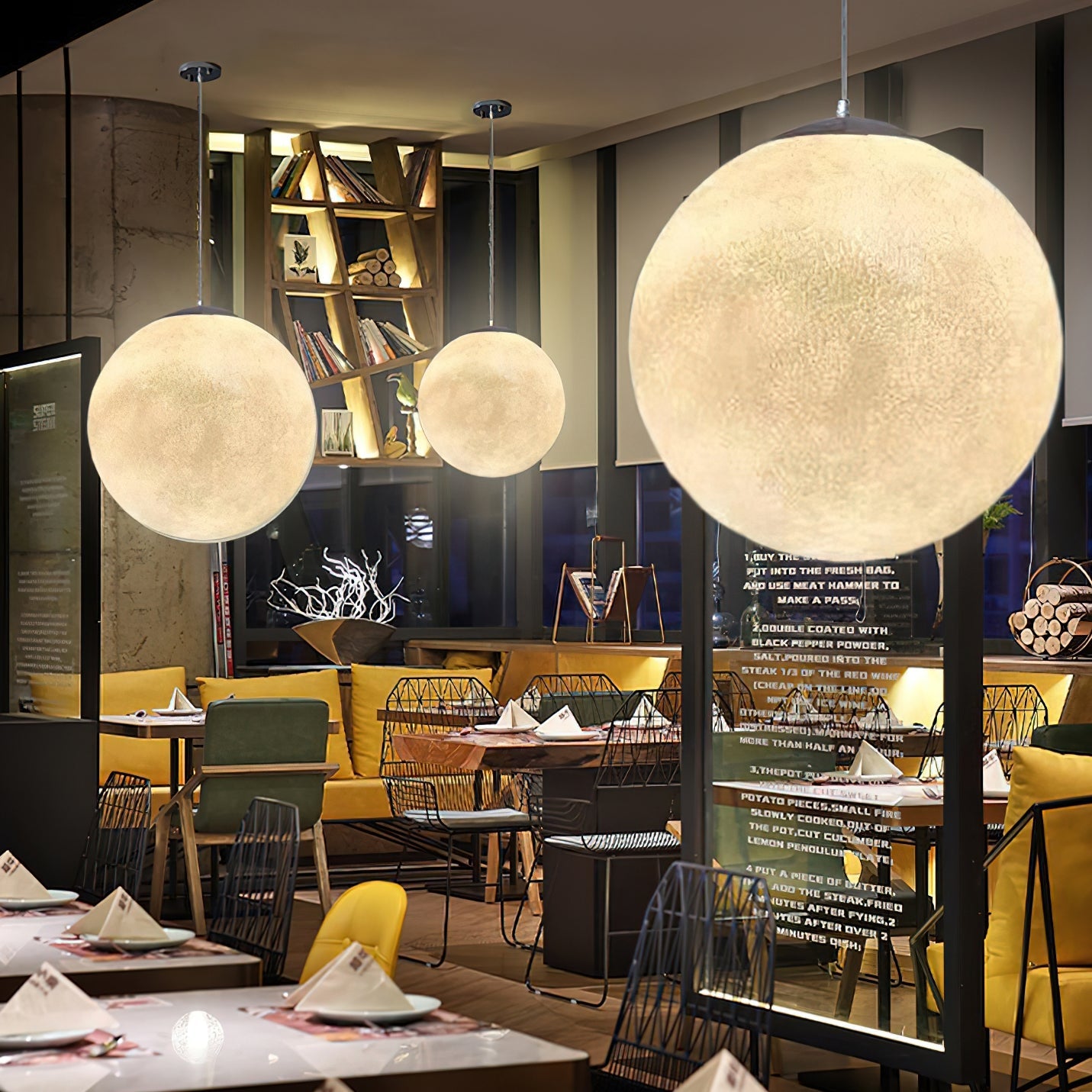 Lampe Suspendue Lune – Éclairez vos Nuits avec Poésie et Élégance