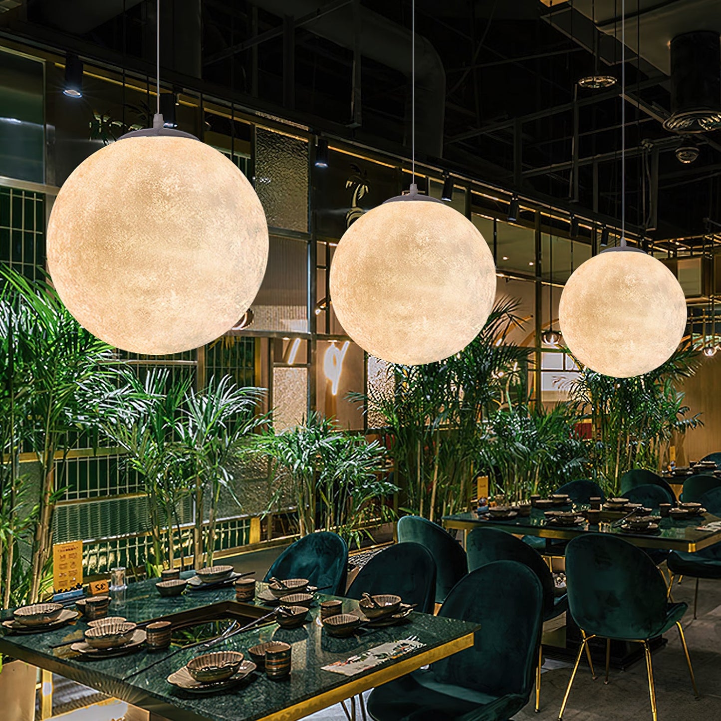 Lampe Suspendue Lune – Éclairez vos Nuits avec Poésie et Élégance