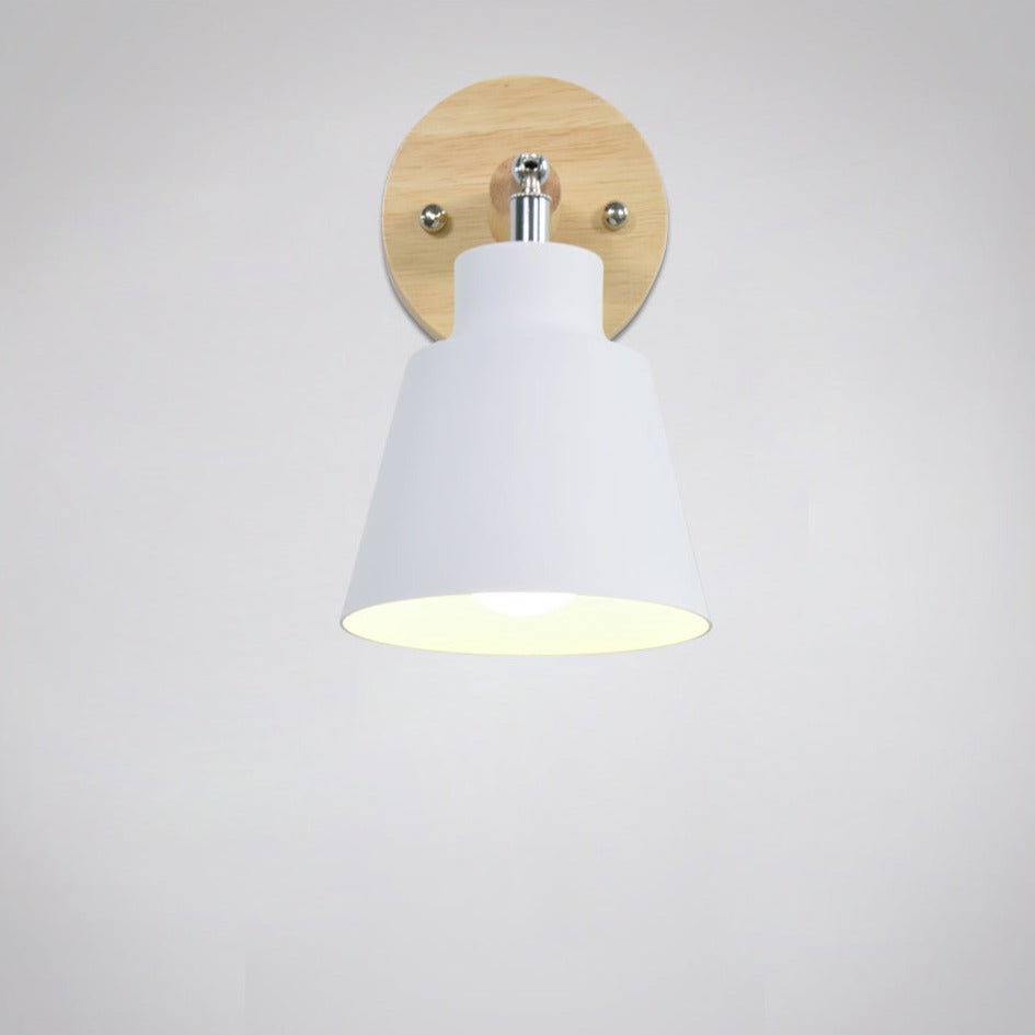 Rotating Collin Wall Sconce – Applique Murale Pivotante avec Interrupteur Chaîne