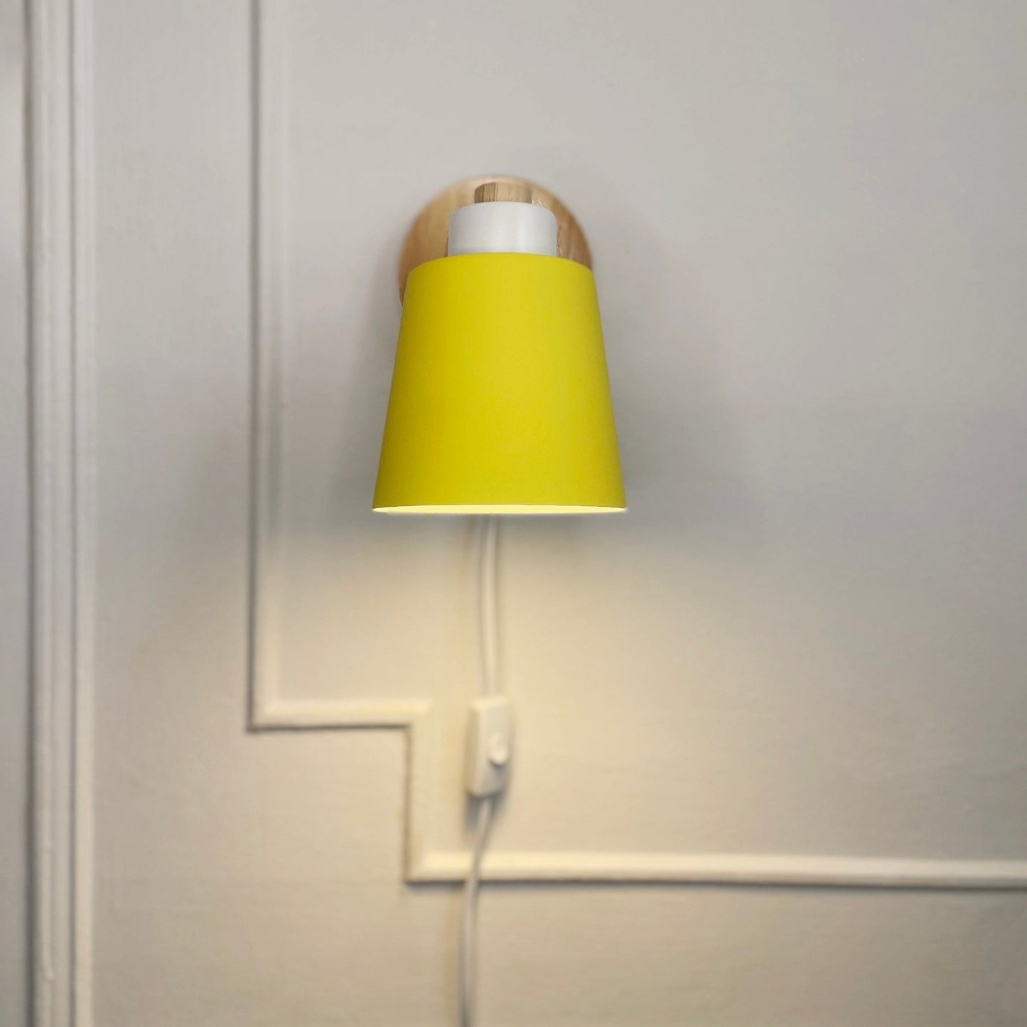 Rotating – Lampe de Lecture Murale avec Prise et Support Pivotant