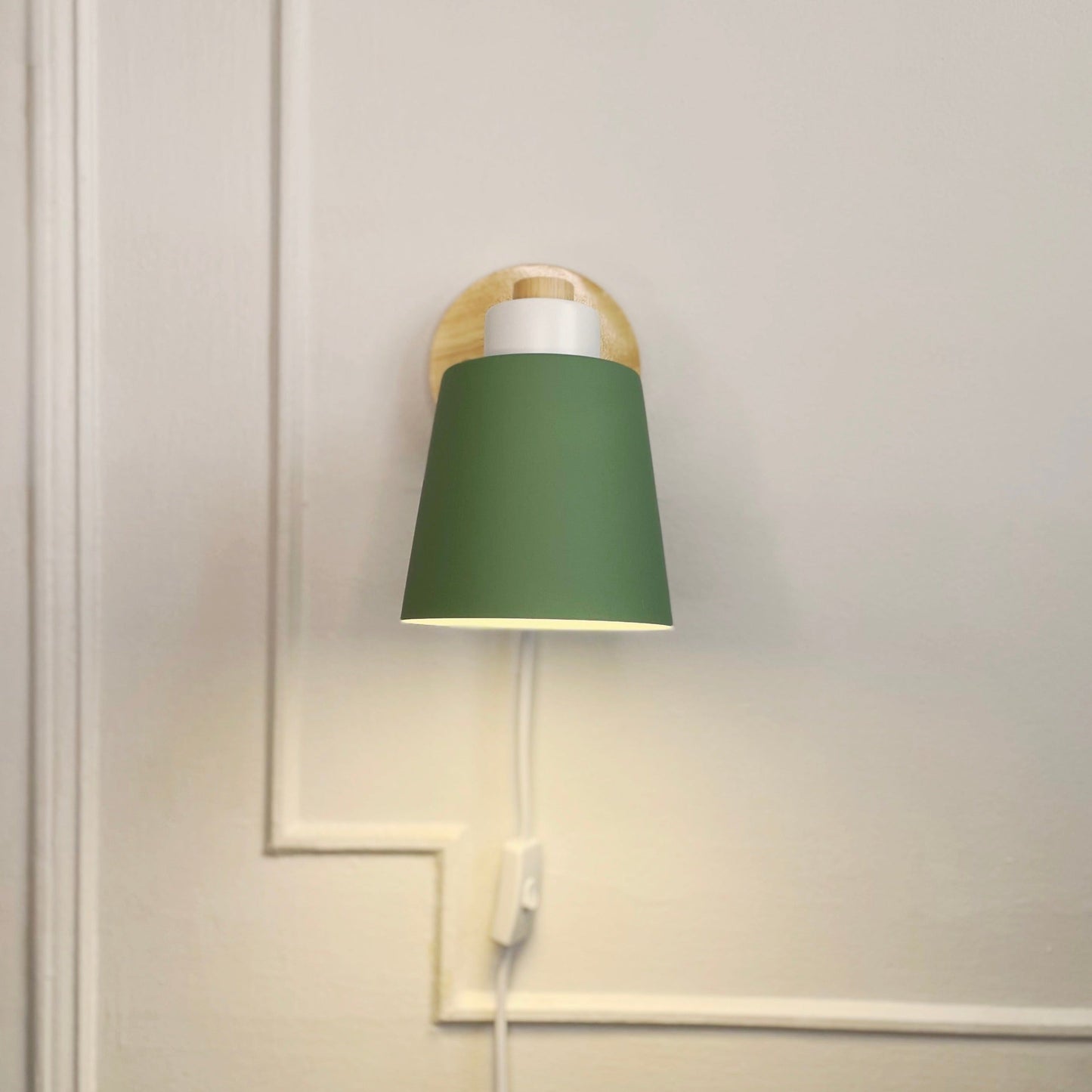 Rotating – Lampe de Lecture Murale avec Prise et Support Pivotant