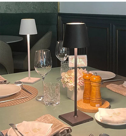 Lumière Nordique | Lampe de Table Rechargeable Sans Fil | Éclairage Pratique et Moderne