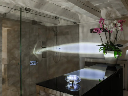 Lampe de Table LED Ciel – Une Éclatante Œuvre d’Art Lumineuse