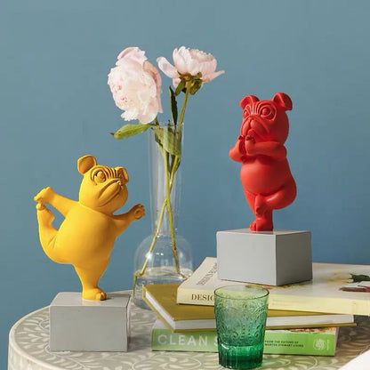 Statuette Chien Bulldog en Résine – Figurine Abstraite Yoga Déco Moderne pour Maison et Bureau
