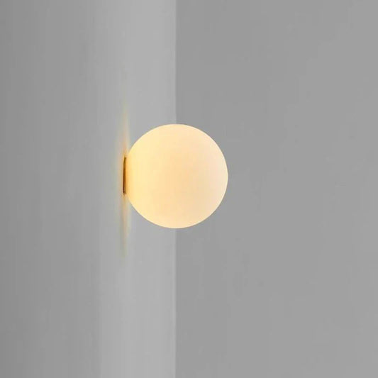 Applique Murale Ronde Verre Opalin Blanc Moderne