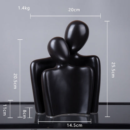 Sculpture Céramique "Mes Bras Toujours Pour Toi" – Une Ode à l’Amour et à l’Intimité