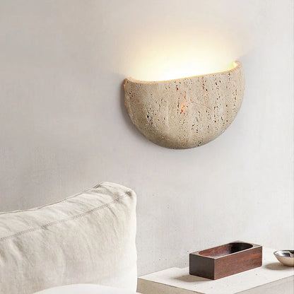 Applique Murale LED Demi-Lune en Pierre – Wabi-Sabi