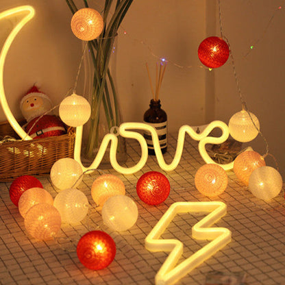 Cotton Ball Garland Light - Guirlande Lumineuse Boules de Coton - USB ou à Piles - Éclairage d'Ambiance Chaleureux - Différentes Longueurs et Couleurs - Idéale pour la Décoration Intérieure et les Cadeaux