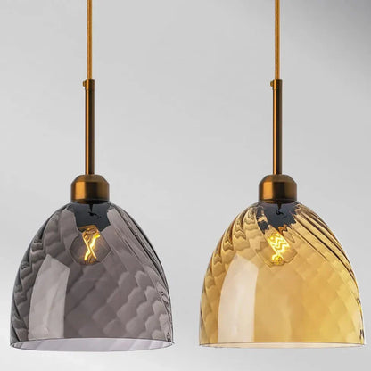 Suspension en Verre CEBO – Élégance et Éclairage Chaleureux pour Votre Intérieur