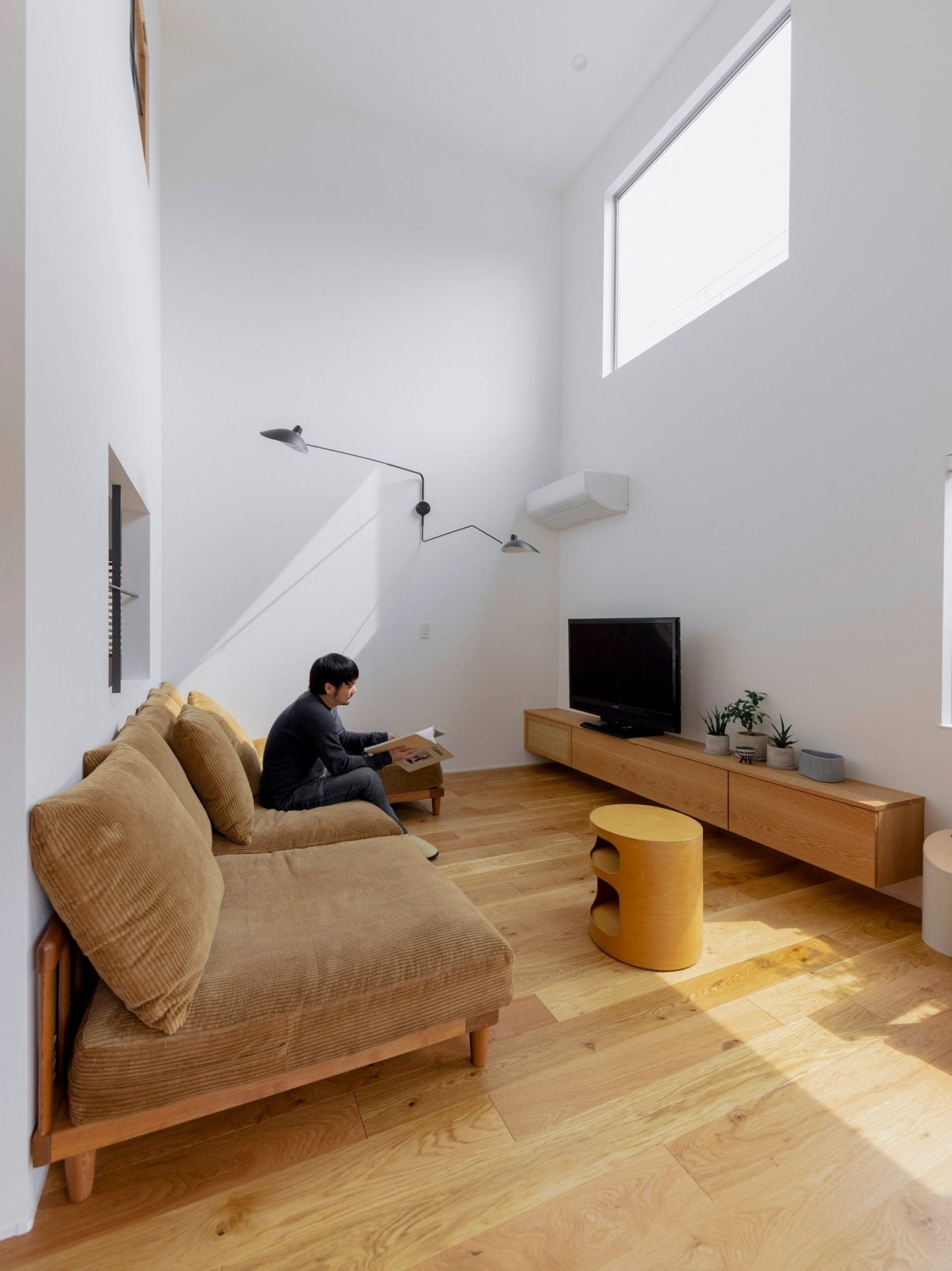 Applique Murale, Bras Orientable, Métal Noir ou Blanc