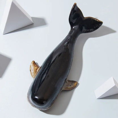 Bryn – Sculpture Décorative Baleine en Porcelaine