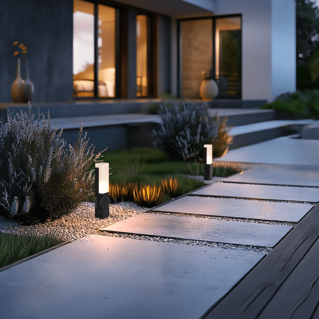 Borne LED Extérieure IP65 Noire en Aluminium Moderne