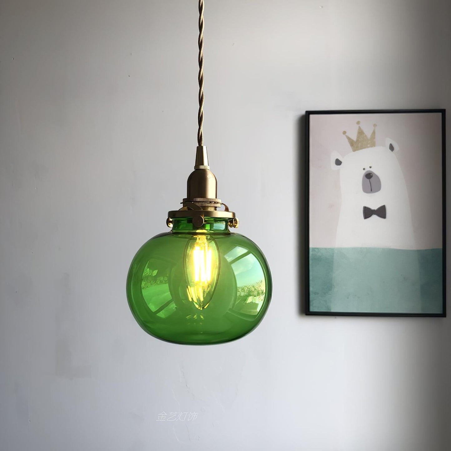 Lampe Suspendue Rétro en Verre Soufflé à la Main – Élégance Vintage pour Tous les Intérieurs