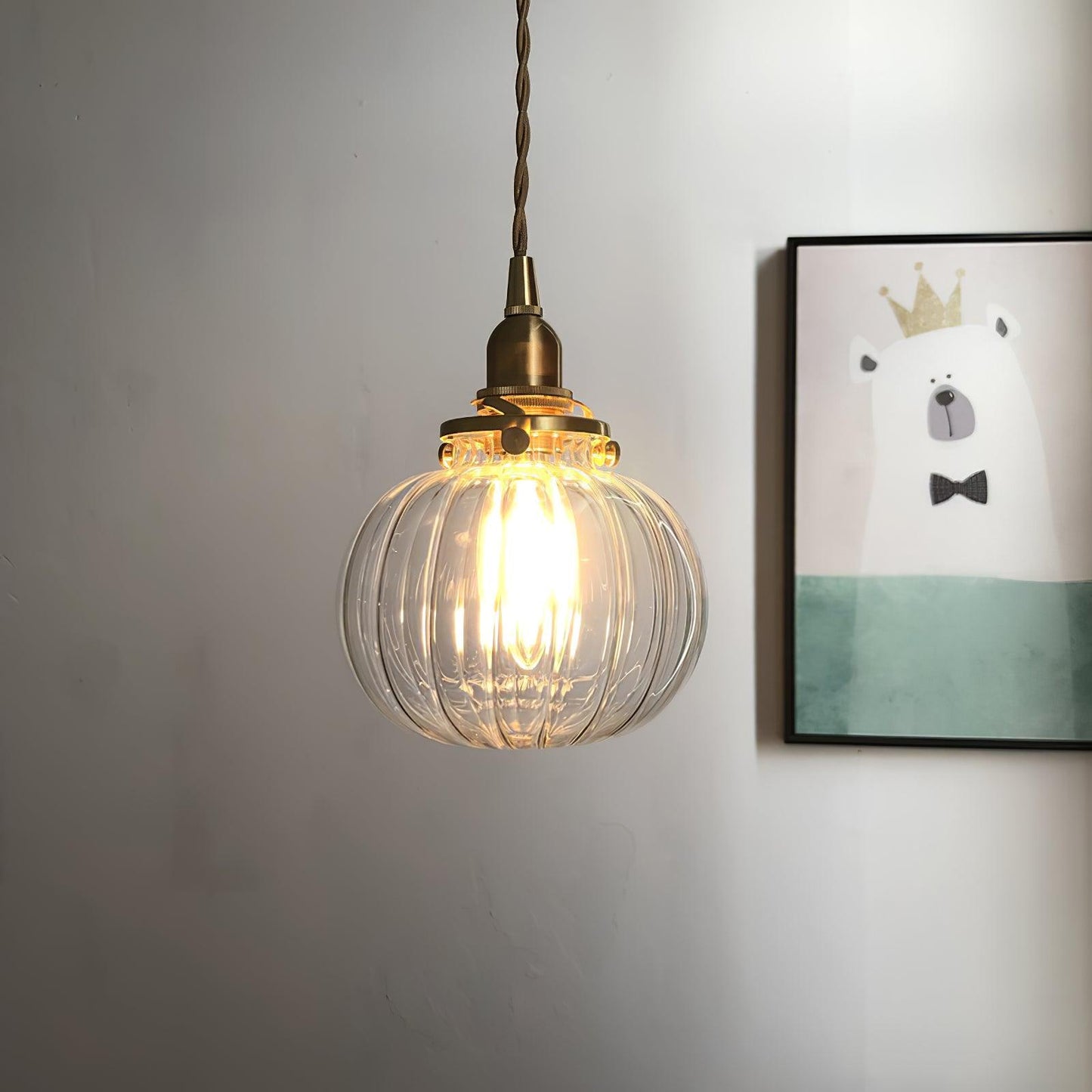 Lampe Suspendue Rétro en Verre Soufflé à la Main – Élégance Vintage pour Tous les Intérieurs
