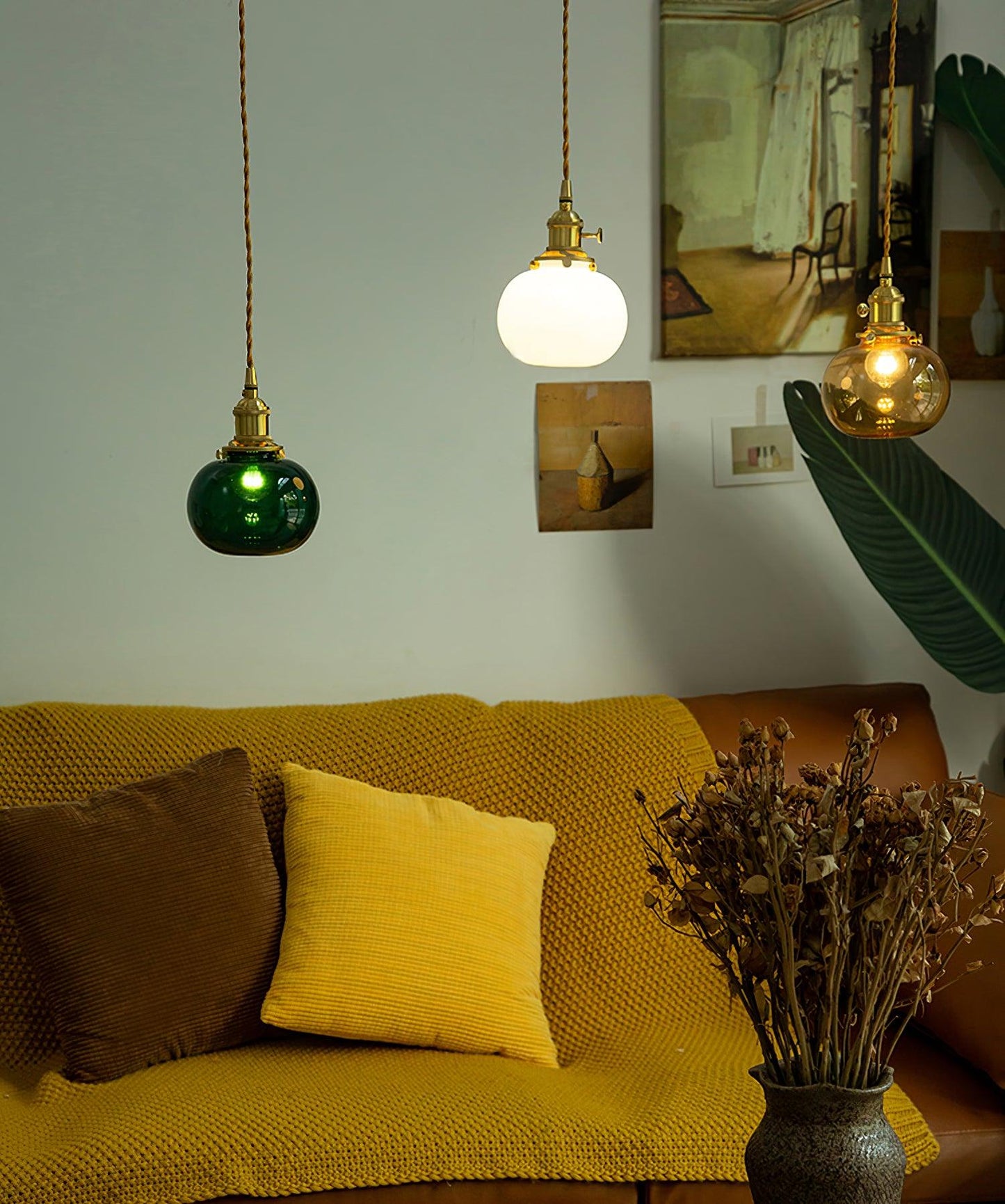 Lampe Suspendue Rétro en Verre Soufflé à la Main – Élégance Vintage pour Tous les Intérieurs